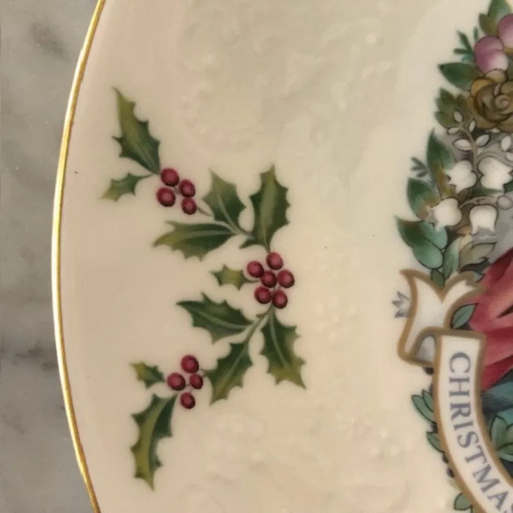 ROYAL DOULTON TABLEWARE LTD. Christmas 1978 Collectable Plate
